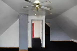 3926 N 24th Pl, Milwaukee, WI 53206 - Photo 8