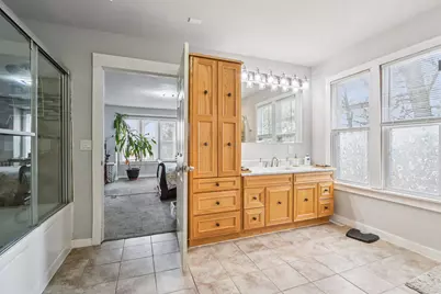 8051 N Granville Rd, Milwaukee, WI 53224 - Photo 42