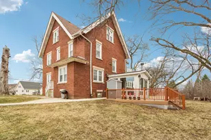 8051 N Granville Rd, Milwaukee, WI 53224 - Photo 68