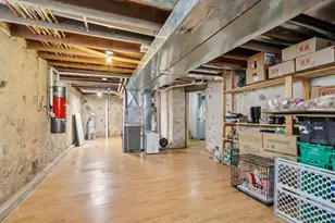 8051 N Granville Rd, Milwaukee, WI 53224 - Photo 58