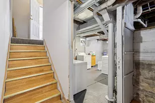 8051 N Granville Rd, Milwaukee, WI 53224 - Photo 54