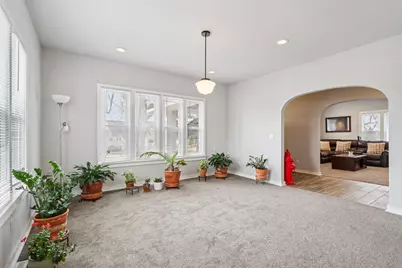 8051 N Granville Rd, Milwaukee, WI 53224 - Photo 10