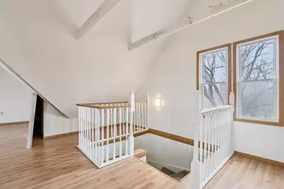 8051 N Granville Rd, Milwaukee, WI 53224 - Photo 30
