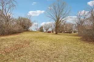 8051 N Granville Rd, Milwaukee, WI 53224 - Photo 72