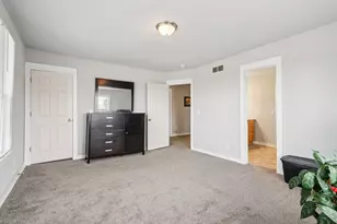 8051 N Granville Rd, Milwaukee, WI 53224 - Photo 46