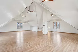 8051 N Granville Rd, Milwaukee, WI 53224 - Photo 32