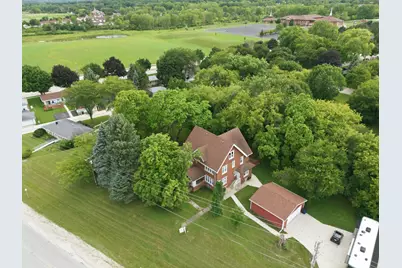 8051 N Granville Rd, Milwaukee, WI 53224 - Photo 78