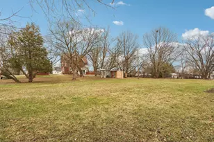 8051 N Granville Rd, Milwaukee, WI 53224 - Photo 64