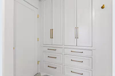 1635  Highland Dr, Elm Grove, WI 53122 - Photo 24