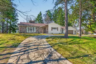 1635 Highland Dr, Elm Grove, WI 53122 - Photo 48