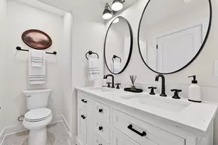 1635 Highland Dr, Elm Grove, WI 53122 - Photo 32