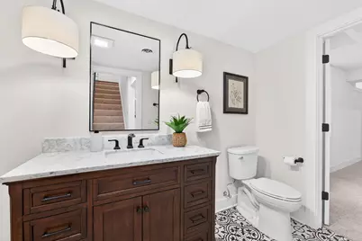 1635  Highland Dr, Elm Grove, WI 53122 - Photo 38