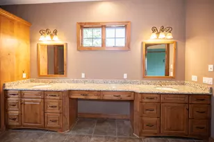 1512 W County Line Rd, Mequon, WI 53092 - Photo 48