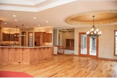 1512  W County Line Rd, Mequon, WI 53092 - Photo 34