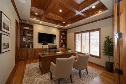 1512  W County Line Rd, Mequon, WI 53092 - Photo 40