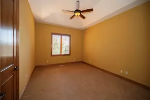 1512 W County Line Rd, Mequon, WI 53092 - Photo 52