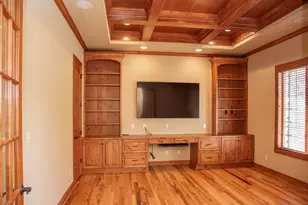 1512 W County Line Rd, Mequon, WI 53092 - Photo 38