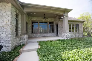 1512 W County Line Rd, Mequon, WI 53092 - Photo 6