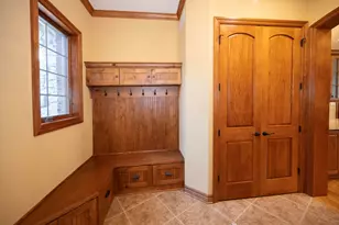 1512 W County Line Rd, Mequon, WI 53092 - Photo 42