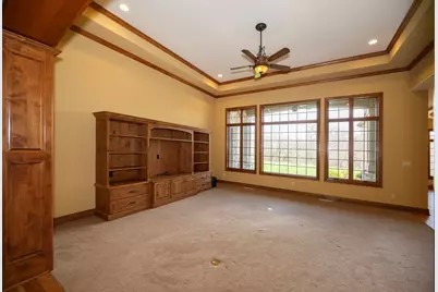 1512  W County Line Rd, Mequon, WI 53092 - Photo 36