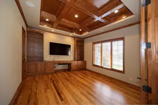 1512 W County Line Rd, Mequon, WI 53092 - Photo 38