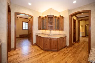 1512 W County Line Rd, Mequon, WI 53092 - Photo 28