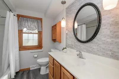 770  Linden Ln, Brookfield, WI 53045 - Photo 32