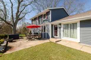 770 Linden Ln, Brookfield, WI 53045 - Photo 4