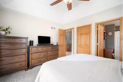 1456  Dovetail Dr, Hartford, WI 53027 - Photo 14