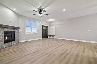 12212  Sheridan Rd, Pleasant Prairie, WI 53158 - Photo 2