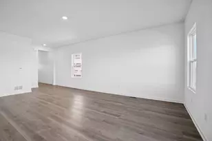 7038 Oakmont Rd, Racine, WI 53403 - Photo 8