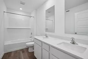 7038 Oakmont Rd, Racine, WI 53403 - Photo 32