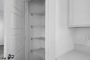 7038 Oakmont Rd, Racine, WI 53403 - Photo 18