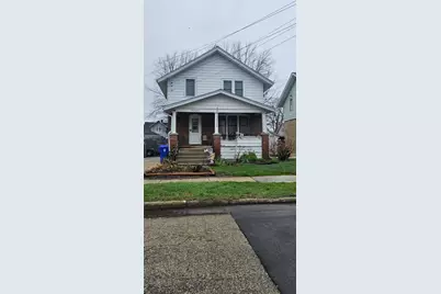 918  74th St, Kenosha, WI 53143 - Photo 1