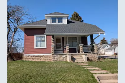 600  Marquette Ave, South Milwaukee, WI 53172 - Photo 2