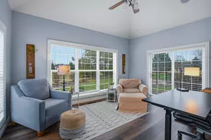 W291N3363 Summerhill Rd, Delafield, WI 53072 - Photo 16