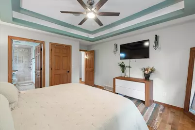 336  Kettle Moraine Dr, Slinger, WI 53086 - Photo 12