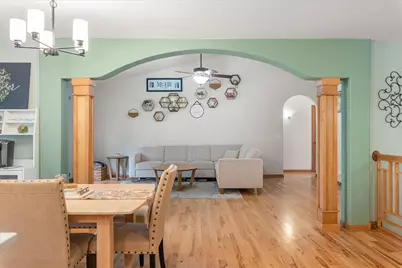 336  Kettle Moraine Dr, Slinger, WI 53086 - Photo 6