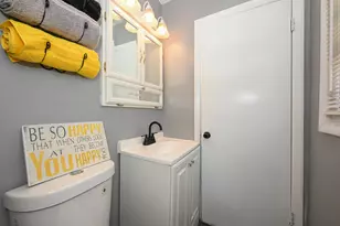 7509 W Carmen Ave, Milwaukee, WI 53218 - Photo 12