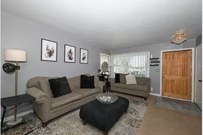 7509 W Carmen Ave, Milwaukee, WI 53218 - Photo 4