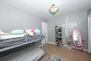 7509 W Carmen Ave, Milwaukee, WI 53218 - Photo 14