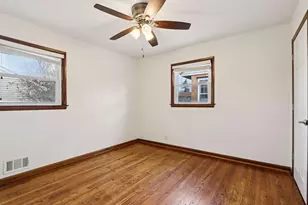 2947 S 71st St, Milwaukee, WI 53219 - Photo 18