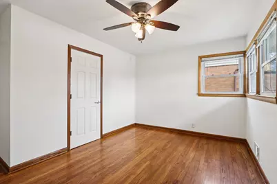 2947 S 71st St, Milwaukee, WI 53219 - Photo 16