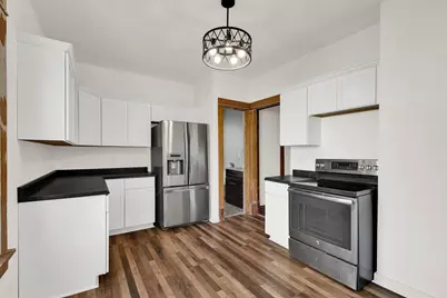 1031 W Washington St, West Bend, WI 53095 - Photo 12