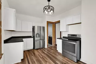 1031 W Washington St, West Bend, WI 53095 - Photo 12