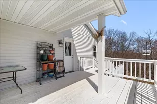 1407 Villa Park Ct, West Bend, WI 53090 - Photo 40