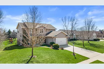 503  Brockway Dr, Mukwonago, WI 53149 - Photo 2