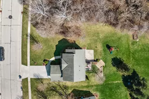 503 Brockway Dr, Mukwonago, WI 53149 - Photo 48