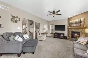 503 Brockway Dr, Mukwonago, WI 53149 - Photo 10