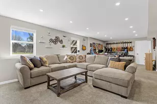 503 Brockway Dr, Mukwonago, WI 53149 - Photo 40